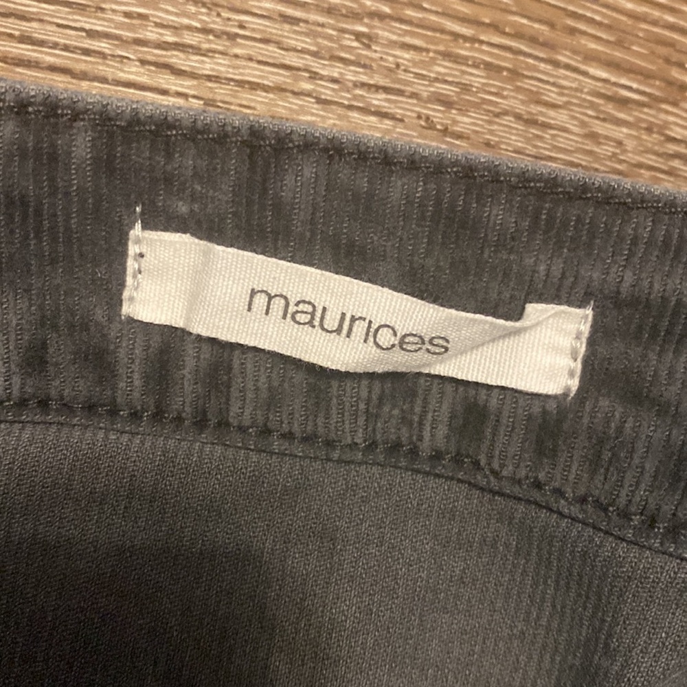 Maurice’s gray button down skirt 6 - Picture 3 of 4